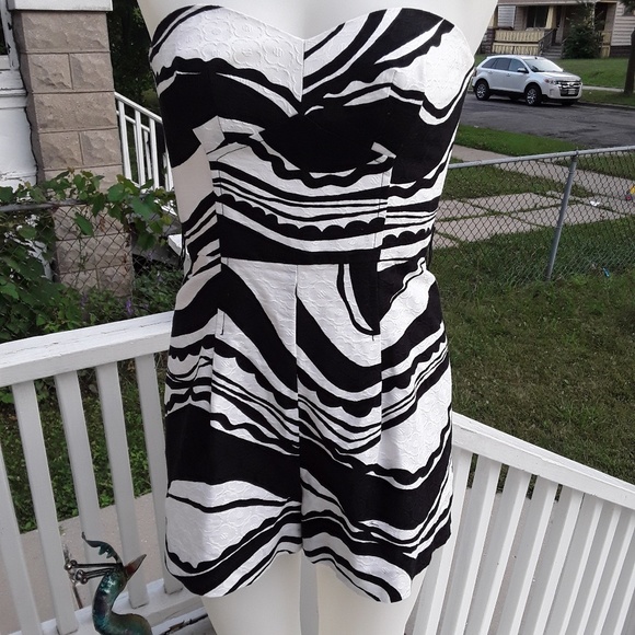 Trina Turk romper - Picture 5 of 5